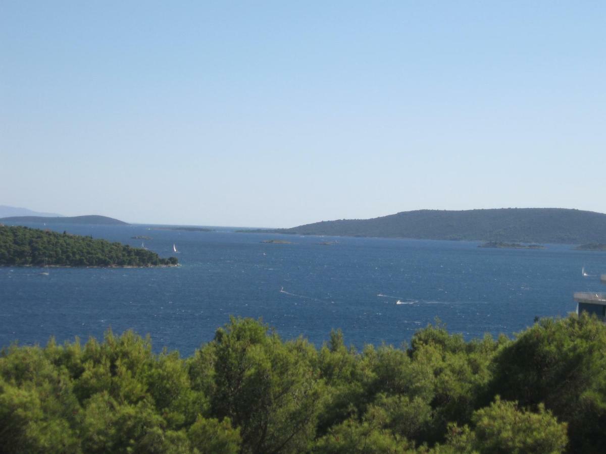 Apartment With Splendid Sea View Trogir Exterior foto